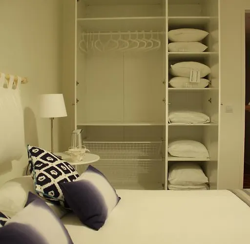 House Апартаменты *